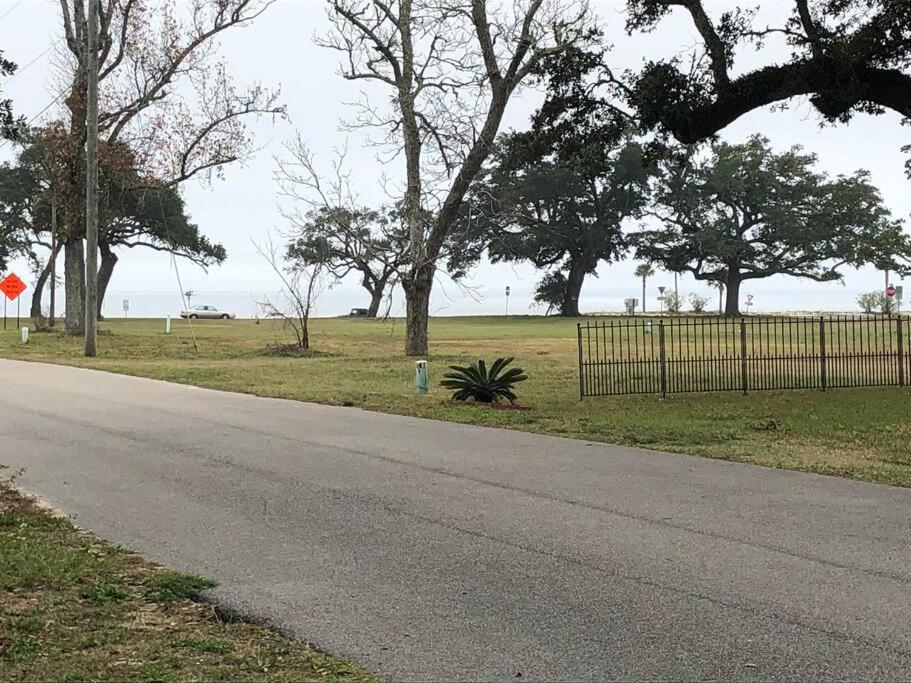 Shady Oaks Beach House With Beautiful Ocean Views! Gulfport Ngoại thất bức ảnh